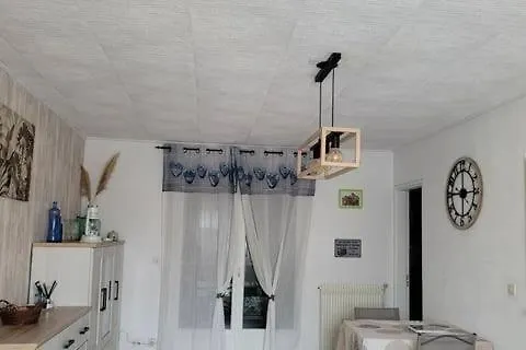 T2 Rez-de-jardin Apartman